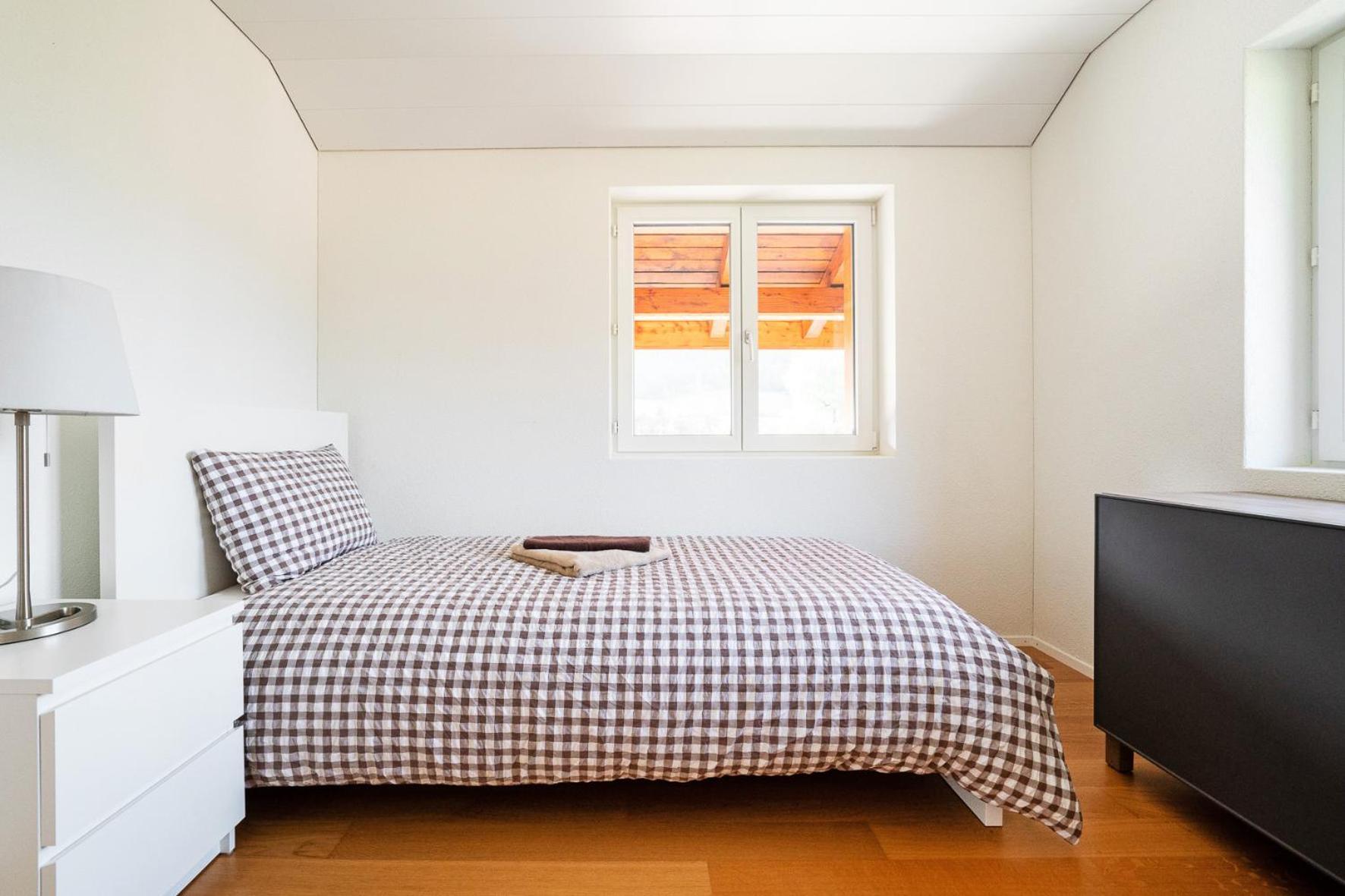 Glarner Bed Lägenhet Netstal Exteriör bild