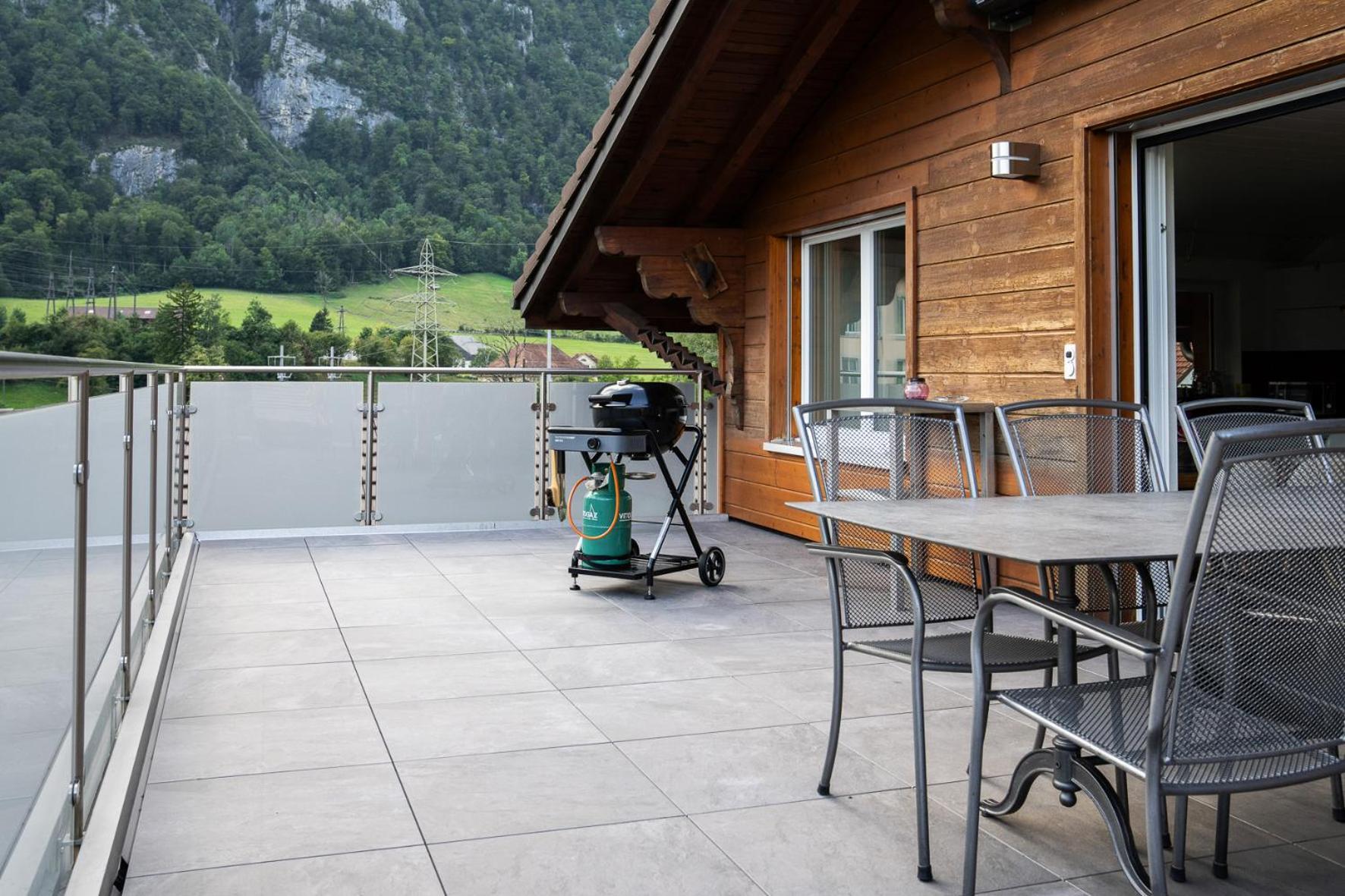 Glarner Bed Lägenhet Netstal Exteriör bild